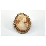 10 K YELLOW GOLD CARVED CAMEO BROOCH