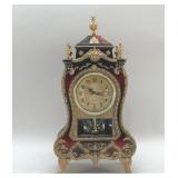 DECORATIVE ROYAL STYLE CLOCK