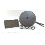 ANTIQUE CORNBREAD SKILLET, BACON PRESS