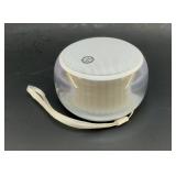SMALL ICONIC BLUETOOTH SPEAKER
