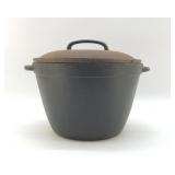 CAST-IRON ANTIQUE DUTCH OVEN