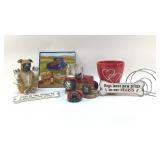 ASSORTED COUNTRY KITCHEN