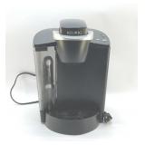 KEURIG COFFEE MAKER