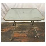 42 x 42 x 28' outdoor glass top table