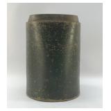PRIMITIVE STONEWARE POTTERY CROC