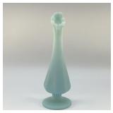 1970 FENTON WATER LILY SWUNG BUD VASE