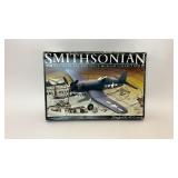 REVELL SMITHSONIAN VOUGHT F4U-1D CORSAIR KIT