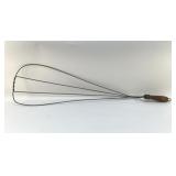 ANTIQUE RUG BEATER 22"