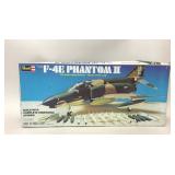 REVELL 1/32 F-4E PHANTOM II FIGHTER/BOMBER KIT