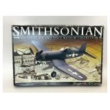 REVELL SMITHSONIAN VOUGHT F4U-1D CORSAIR KIT