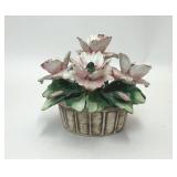 CAPODIMONTE STYLE PORCELAIN FLOWER ARRANGEMENT