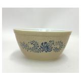VTG PYREX HOMESTEAD MIXING BOWL #402
