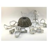 VTG BUNDT PAN AND COOKIE CUTTERS