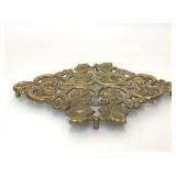 VTG ORNATE SOLID BRASS TRIVET