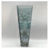 BLUE FLORAL TRANSFER VASE