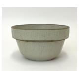 VTG TEXTURED STONEWARE POTTERY MIXING BOWL