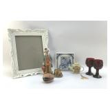 ASSORTED HOUSEWARES AND TRINKETS