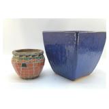 2 PLANTER POTTERY POTS  9"