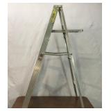 5ft aluminum ladder