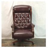 EXECUTIVE LEATHER OFFICE CHAIR