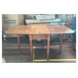 VTG WOODEN DROP LEAF DINING TABLE