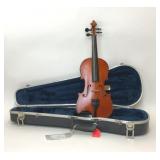 CREMONA 1/2 SIZE VIOLIN & CASE