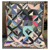 VINTAGE PATCHWORK QUILT