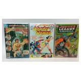 3 ASSORTED DC COMICS WONDER WOMAN JUSTICE LEAGUE