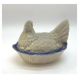CERAMIC HEN ON A NEST 5"