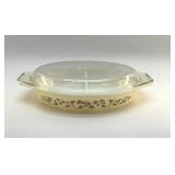 VTG Pyrex Golden acorn 1.5 quart divided casserole