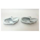 2 VTG WHITE CERAMIC DOUBLE SEASHELL SOAP DISHS