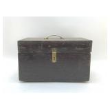 ANTIQUE WOODEN BOX 14 X 8 1/2 X 9 1/2