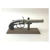 8" vintage Gun Lighter