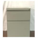 LOCKING FILE CABINET