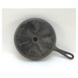 ANTIQUE CORNBREAD SKILLET 9"