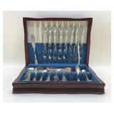 1931.78 GRAMS STERLING SILVER SERVICE ALVIN CO