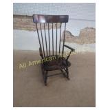 VINTAGE WINDSOR STYLE ROCKING CHAIR