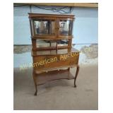 ANTIQUE QUARTER SAWN OAK CHINA/BUFFET