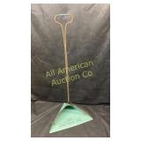 Stimson Furniture Company, Cuero Texas dust pan