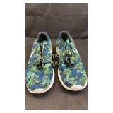 NIke Rosherun Print, size 12, in original box