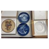 Three vintage collector's plates a 1973 'Jule Aftr