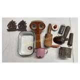 Mixed lot of vintage items, various