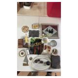 Mixed lot of vintage items, various