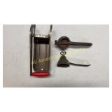 Three vintage kitchen accesories, Pearl citrus