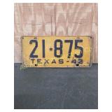 VINTAGE 1942 TEXAS LISENCE PLATE