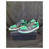 NIKE AIR JORDAN 1