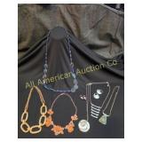 LOT OF BEAUTIFUL STATEMENT NECKLACES & EARRINGS