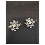 2 VTG SKY BLUE RHINESTONE STARBURST CLUSTERS PINS