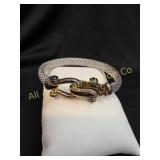 EXPENSIVE ITALIAN GOLD HORSESHOE BANGLE BRACELET