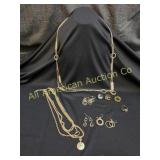 10PC ASSORTED COLLECTION OF JEWELRY W/ NICE PIECES